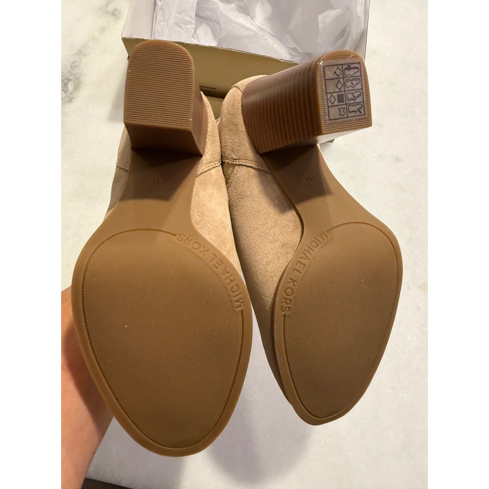 Michael Kors Evaline Heeled Bootie Women 7 Camel Suede Block Heel 40F3EVHEES - Picture 6 of 9